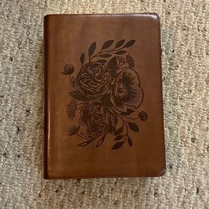 Hosanna Revival ESV Study Bible Aurora brown leathersoft